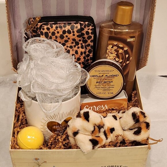 Womens Spa  Basket - Picture 1 of 1